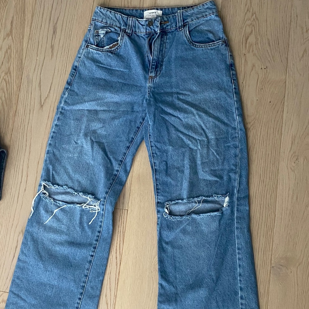 The bay Cotton on low rise baggy ripped jeans